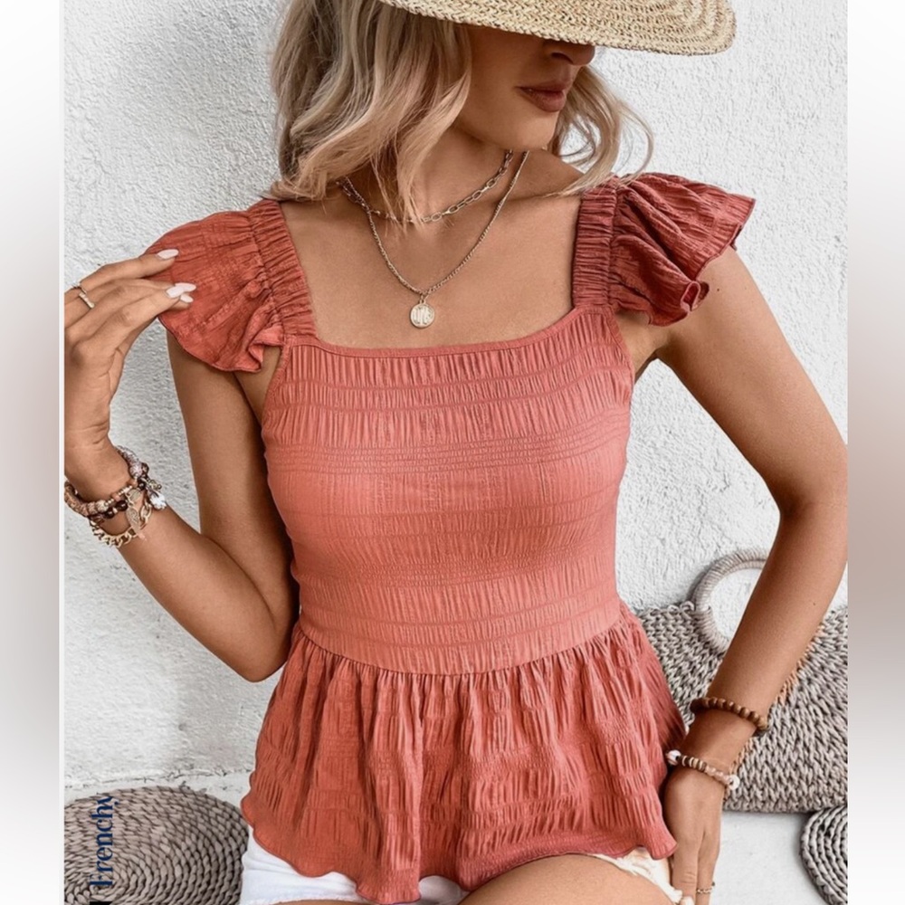 Chic Ruffled Sleeve Blouse in Rust